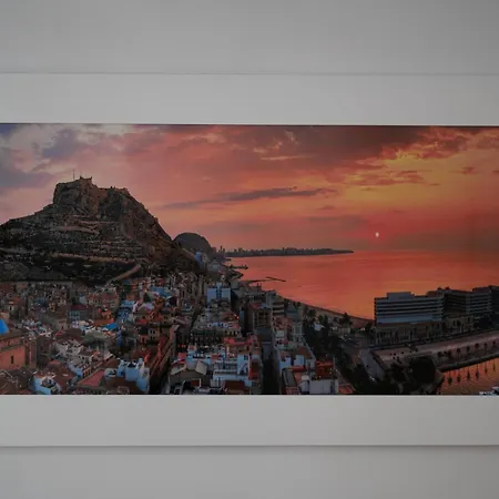 Refugio Con Encanto En El Casco Antiguo De Alicante! * Аликанте